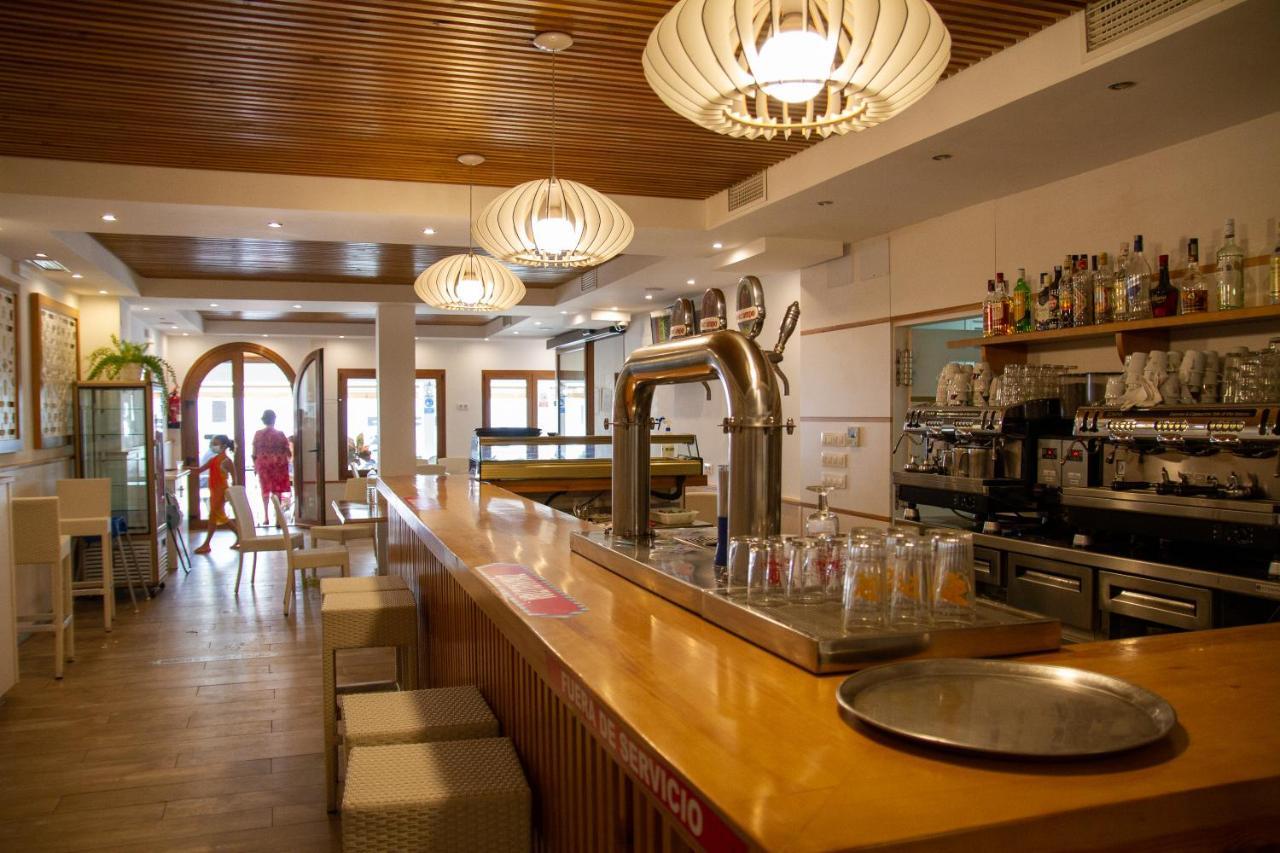 Hotel Almadraba サアラ・デ・ロス・アトゥネス エクステリア 写真